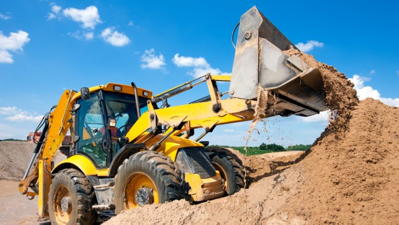 IDENTIFYING THE CLOSEST PLACE TO RENT CONSTRUCTION EQUIPMENT
